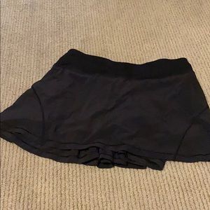 Barely worn lululemon skort